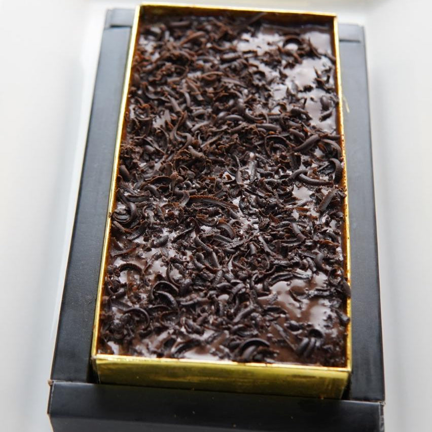 BROWNIE ROYAL CAKE | THECHOCOLATEDAZE